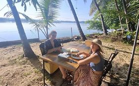 Green Island Homestay Riverside